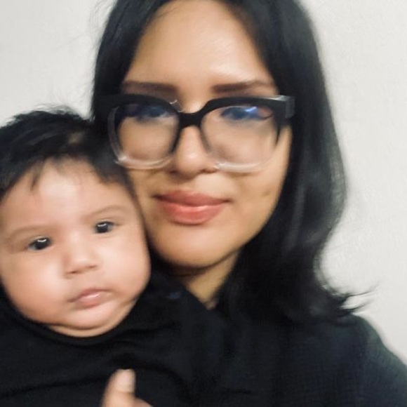 Meet your Posher, Isabel - Picture 1 of 1